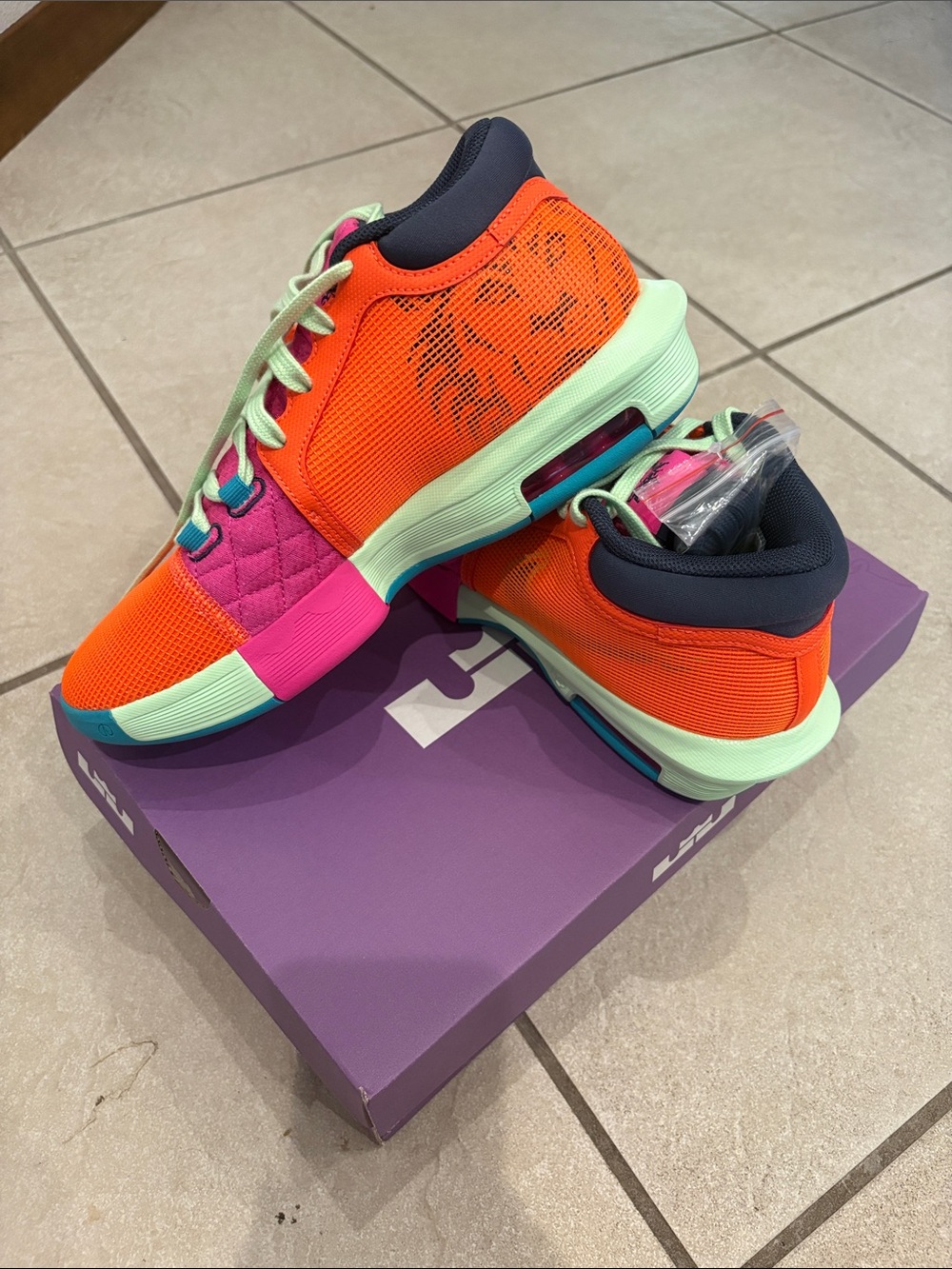 LeBron Witness VIII basketball shoes